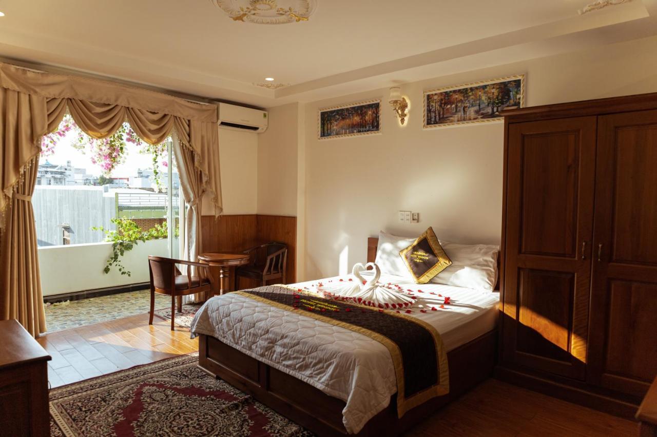 Window 1 Hotel Kon Tum Экстерьер фото