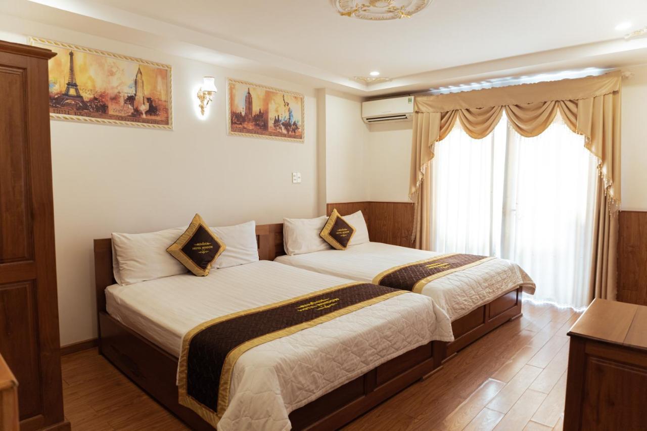 Window 1 Hotel Kon Tum Экстерьер фото