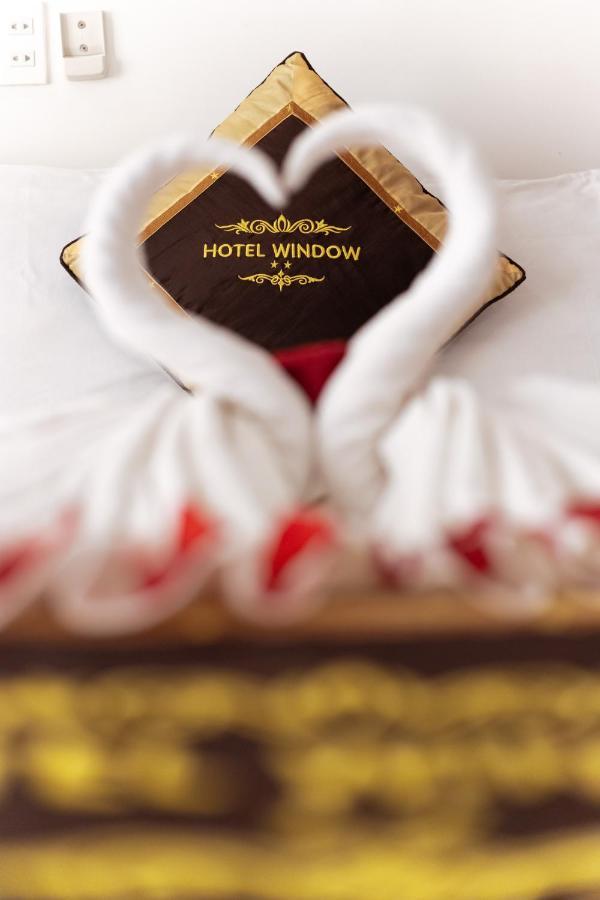 Window 1 Hotel Kon Tum Экстерьер фото
