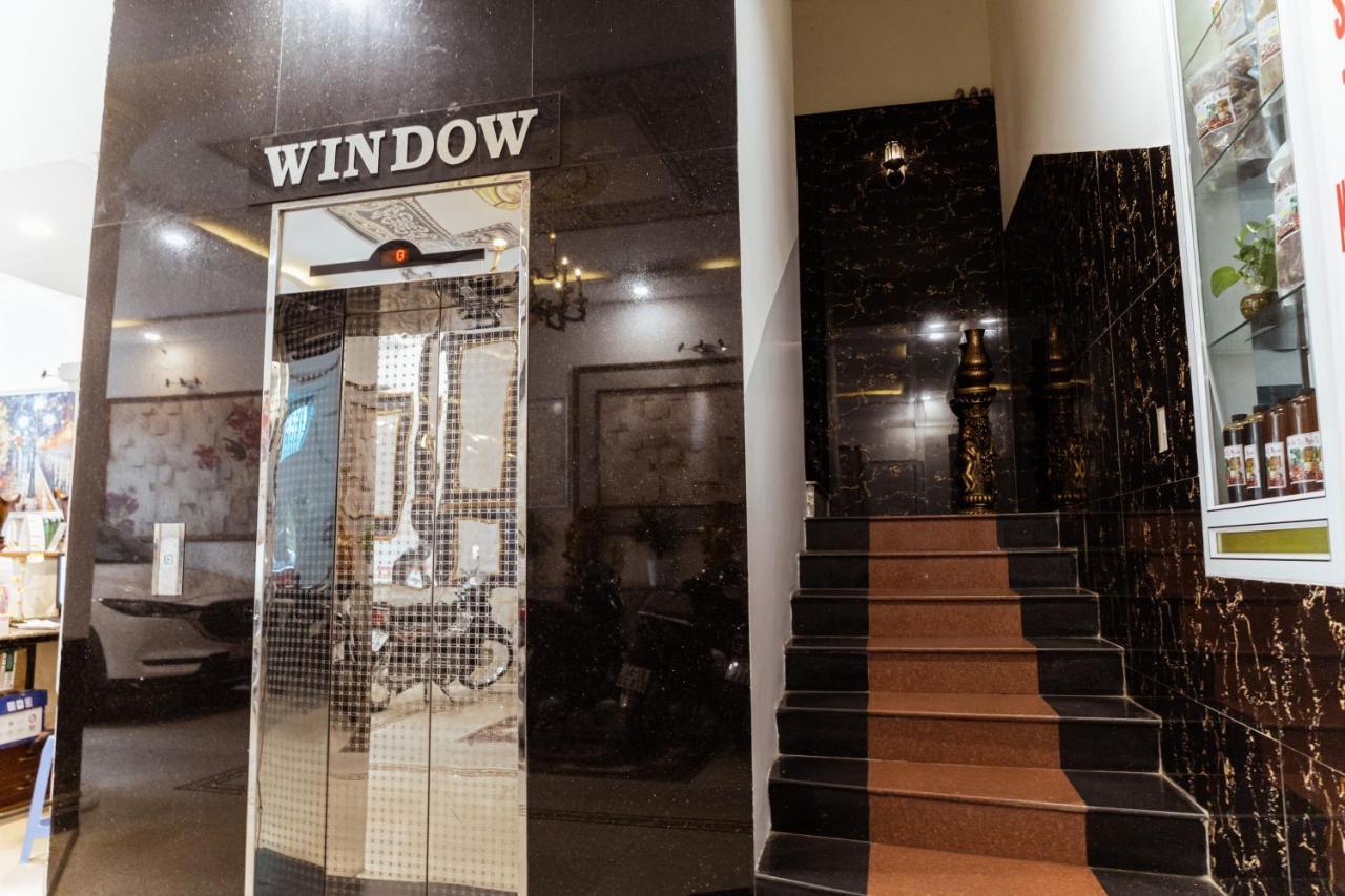 Window 1 Hotel Kon Tum Экстерьер фото