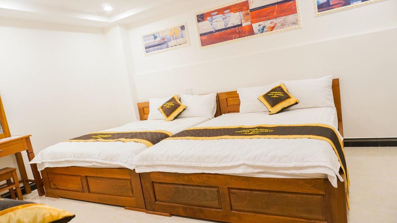 Window 1 Hotel Kon Tum Экстерьер фото