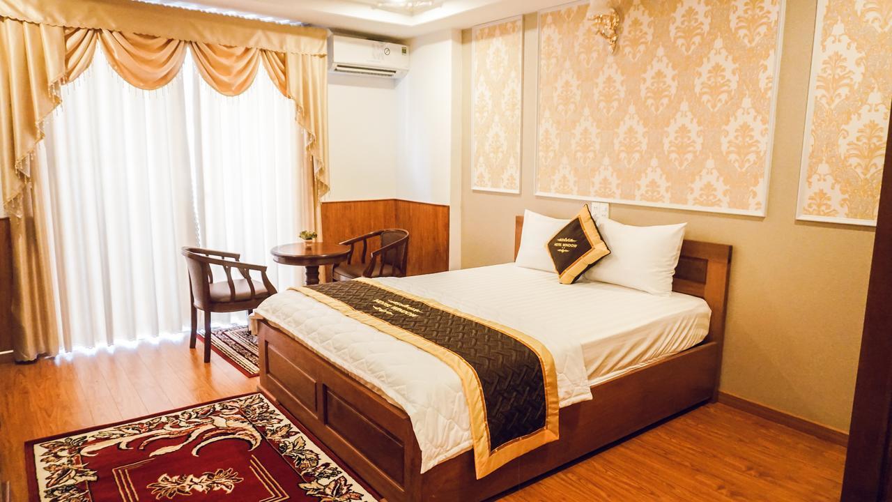 Window 1 Hotel Kon Tum Экстерьер фото